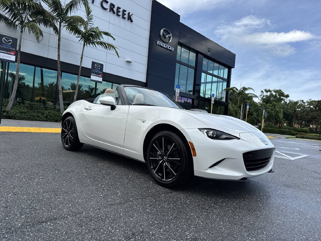 New 2026 MAZDA MX-5 Miata Grand Touring RWD image 22