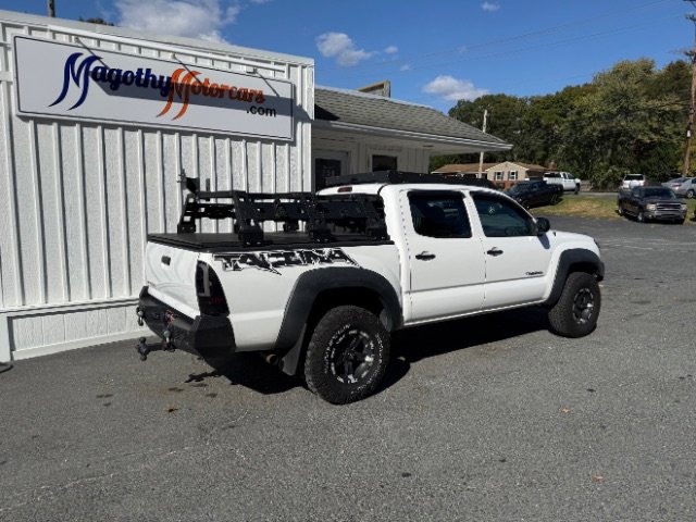 Used 2011 Toyota Tacoma 2WD Double Cab w/ Convenience Pkg image 3
