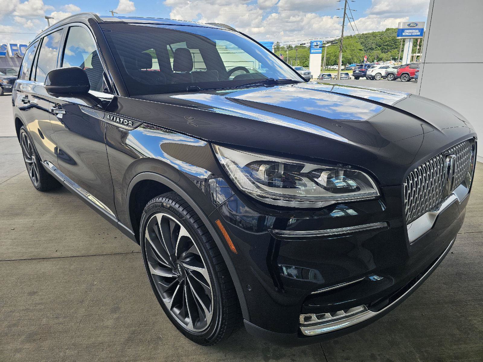 Used 2021 Lincoln Aviator Reserve w/ Equipment Group 201A AWD/4WD image 7