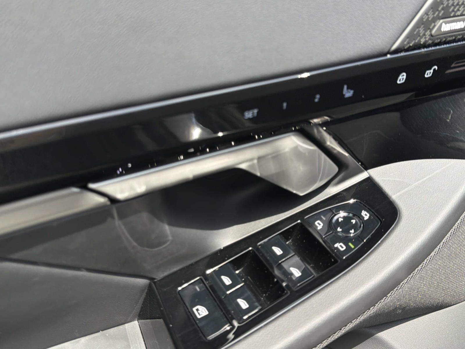 Certified 2026 BMW 530i RWD image 17