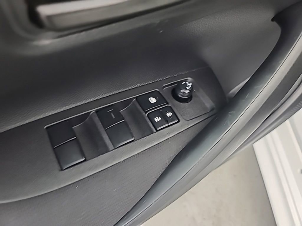 Used 2025 Toyota Corolla LE image 25