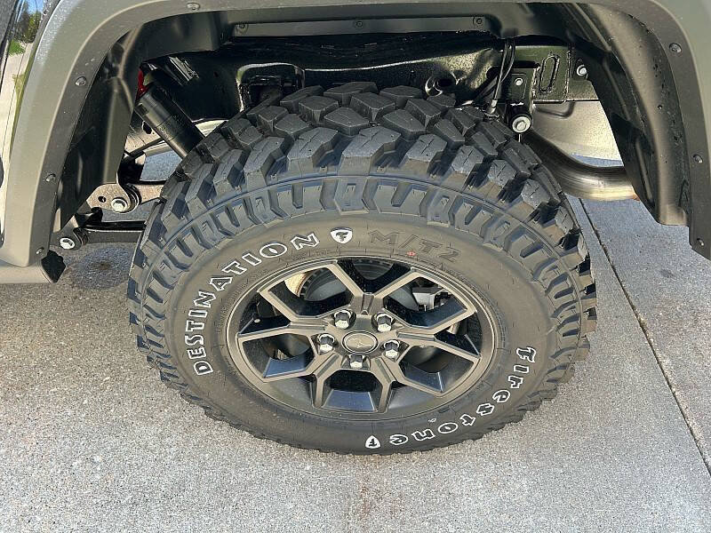 New 2026 Jeep Gladiator Sport AWD/4WD image 98