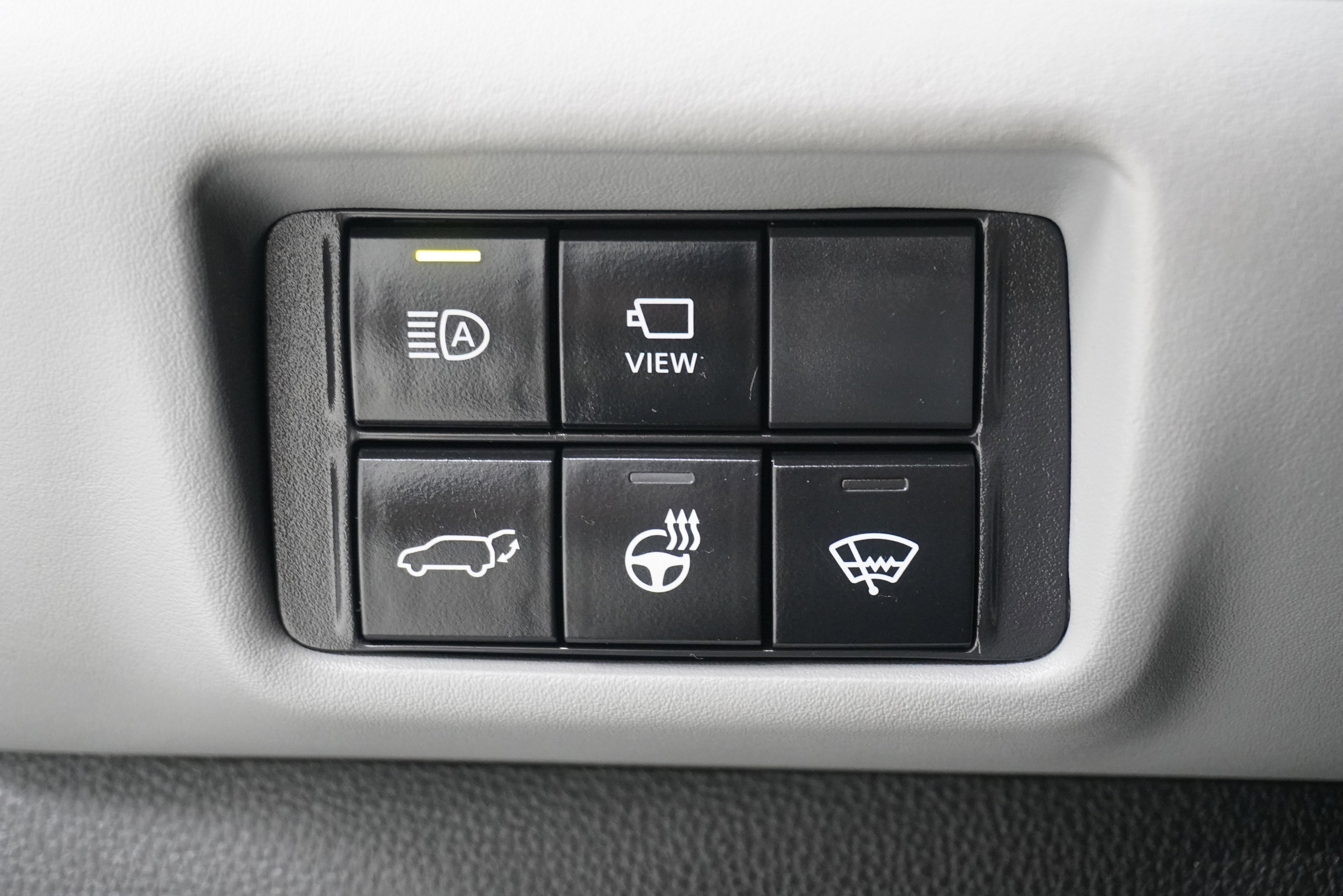 Used 2022 Toyota Highlander Limited image 28