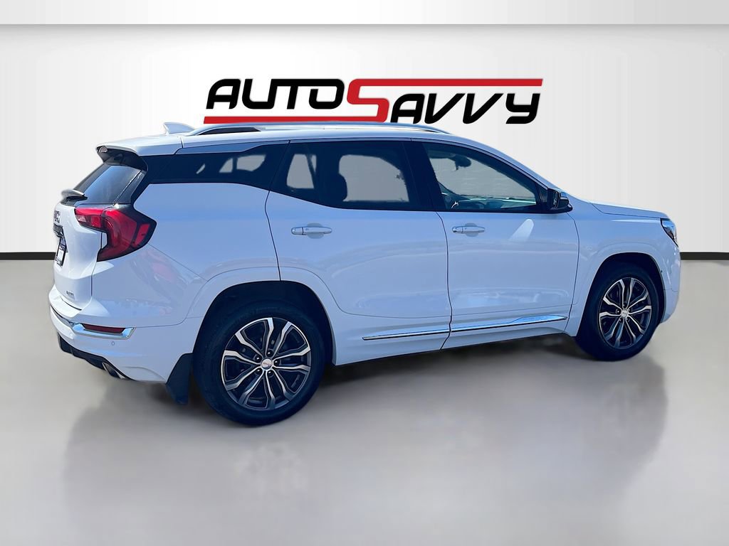 Used 2020 GMC Terrain Denali w/ GMC Pro Grade Package AWD/4WD image 7