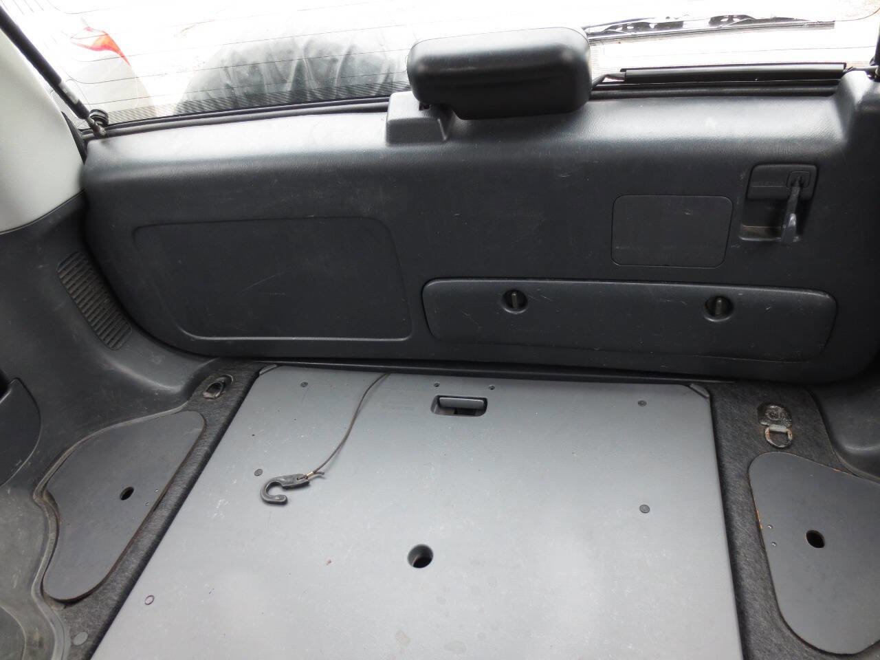 Used 2000 Honda CR-V LX image 7