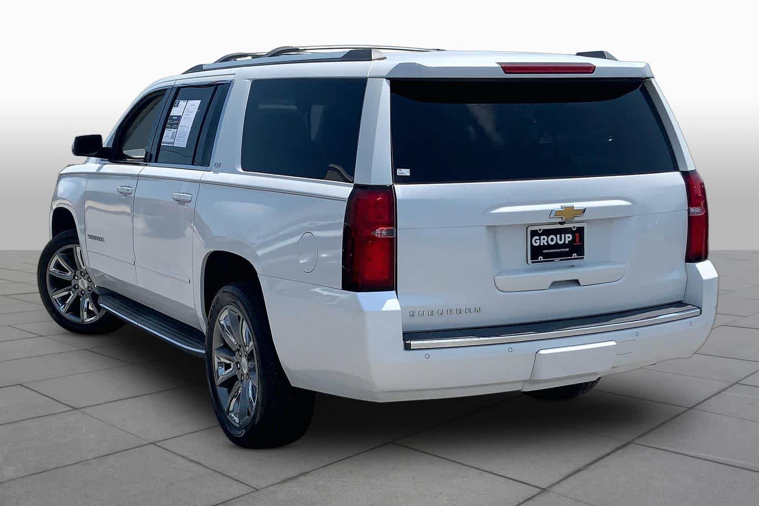 Used 2016 Chevrolet Suburban LTZ RWD image 11