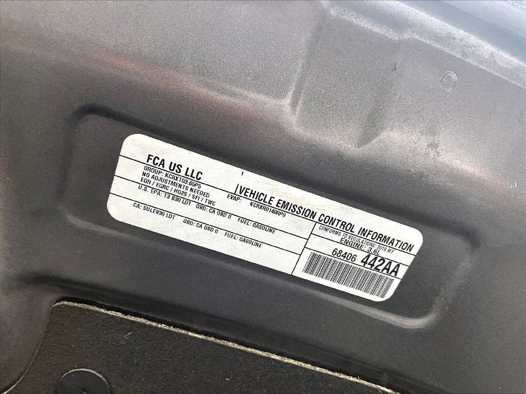 Used 2019 Chrysler Pacifica Touring-L w/ Advanced Safetytec Group FWD image 31