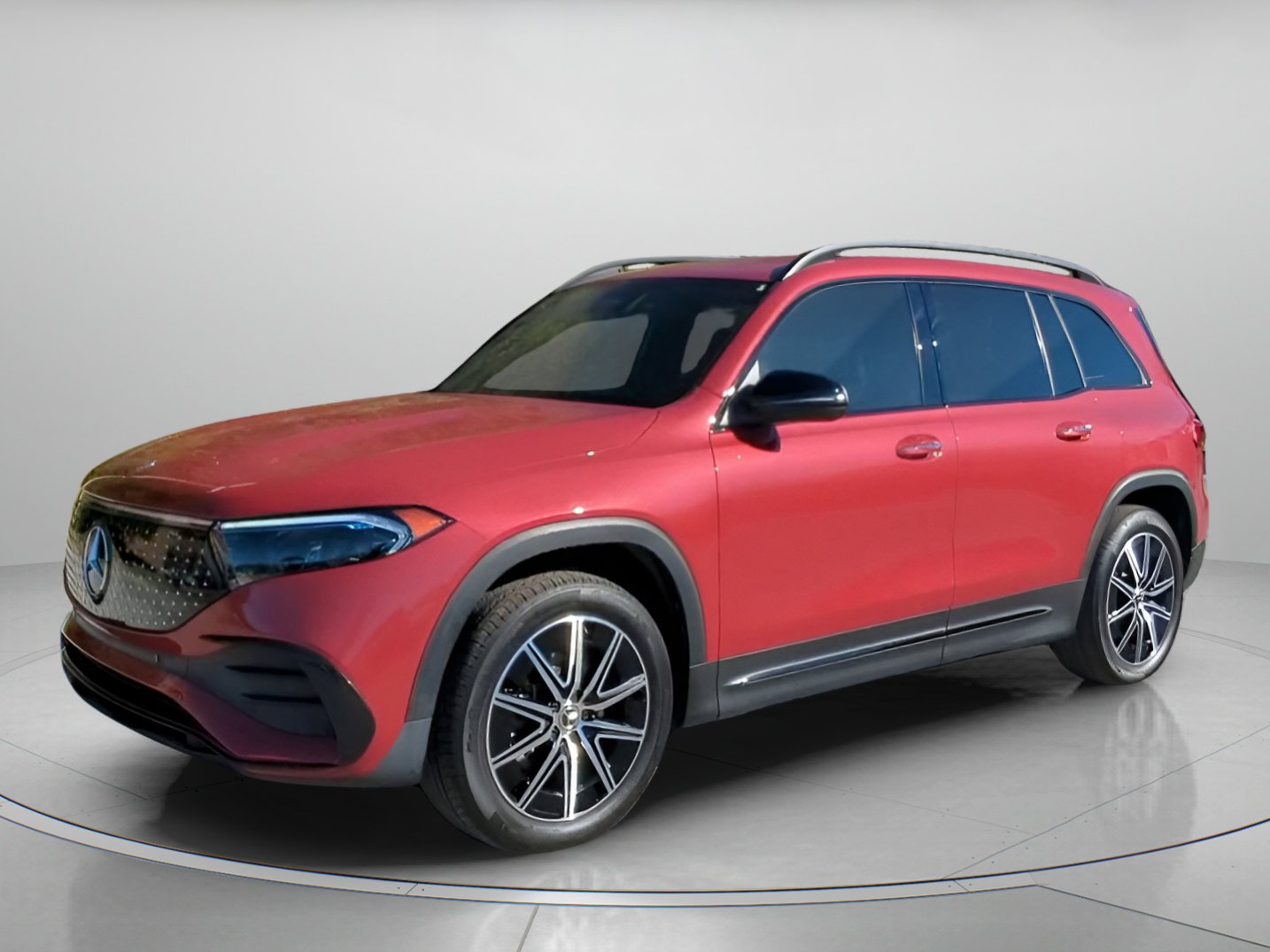 Used 2024 Mercedes-Benz EQB 300 4MATIC image 12