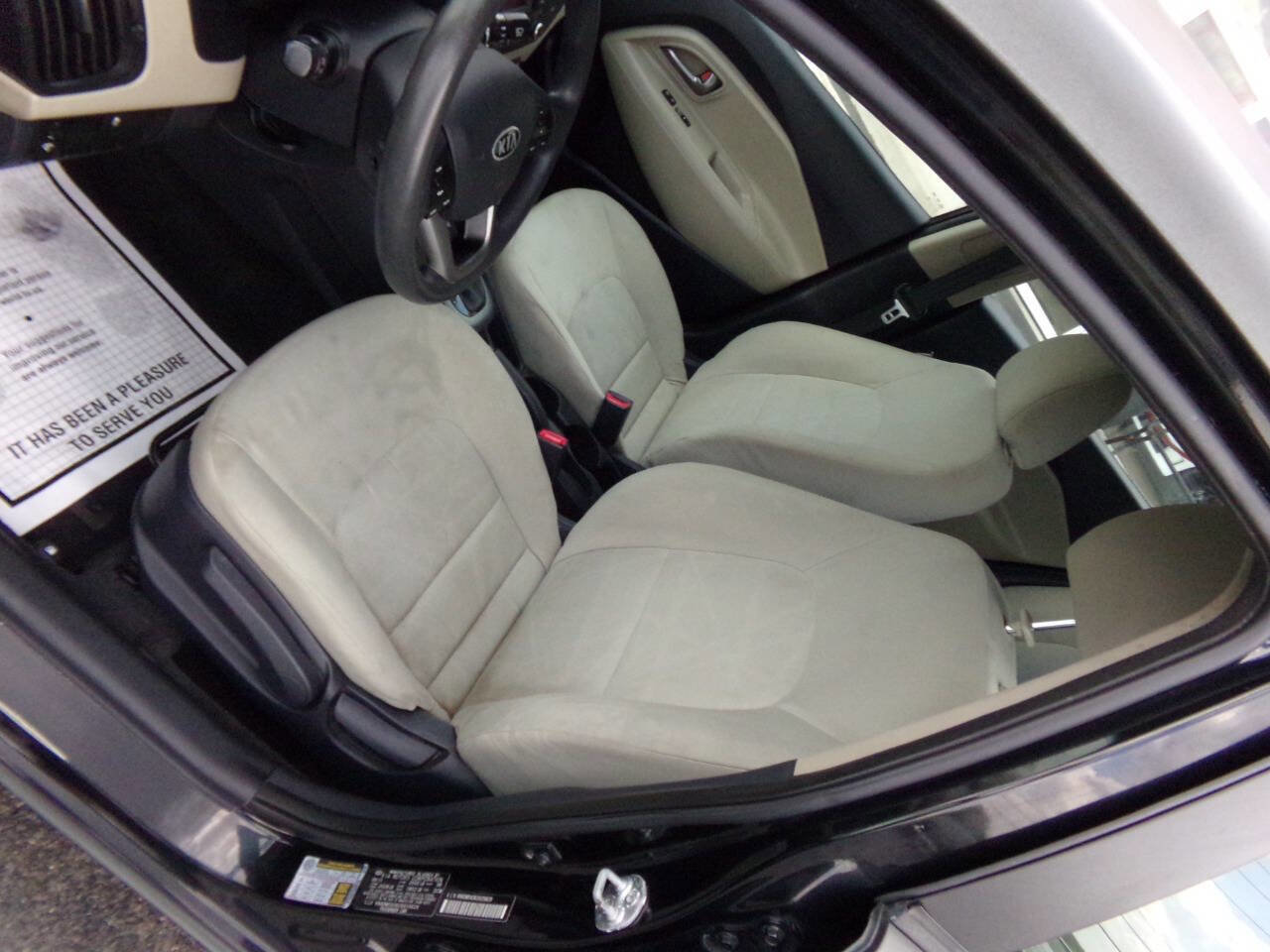 Used 2012 Kia Rio LX w/ PWR Pkg image 7