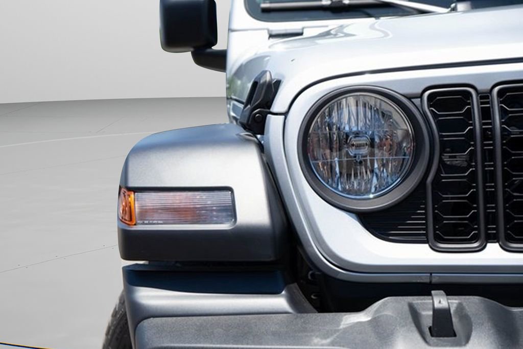 Used 2024 Jeep Wrangler Sport S image 23