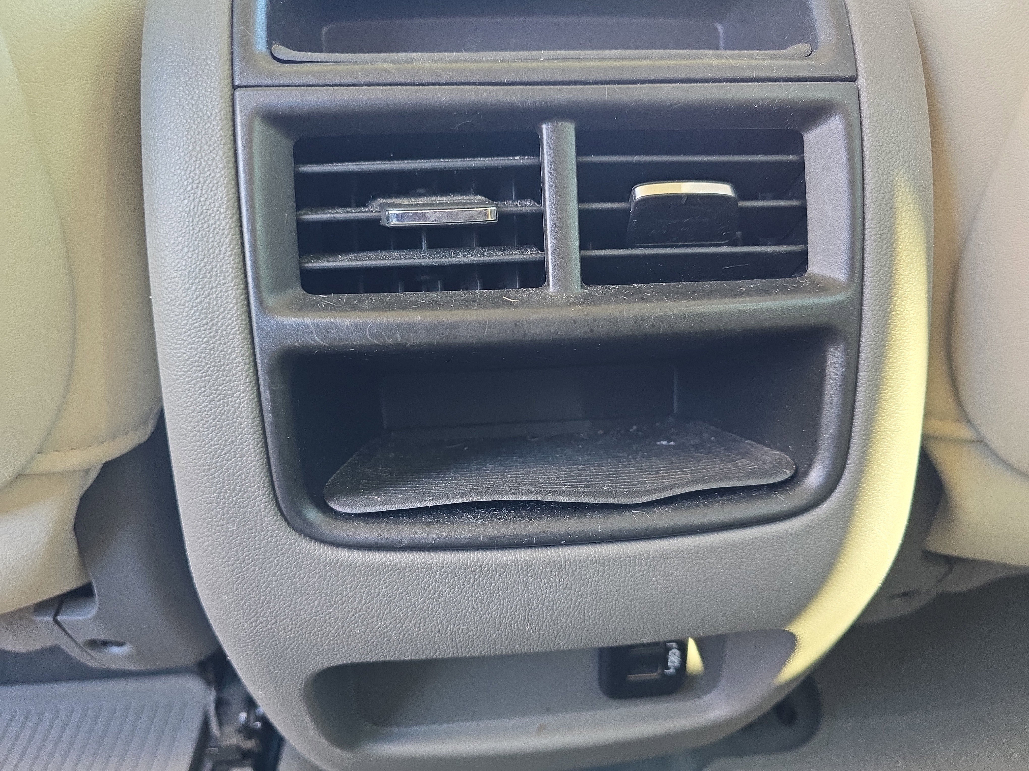 Used 2018 Cadillac XT5 Luxury w/ Driver Awareness Package image 14