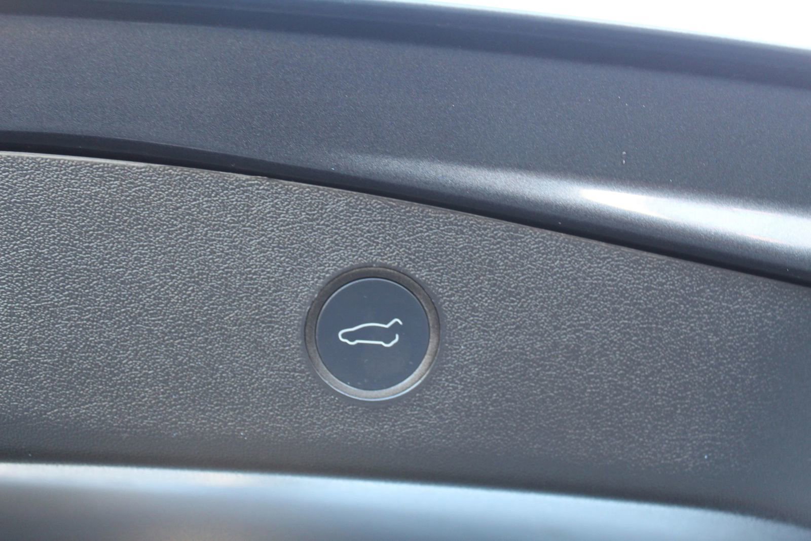 Used 2022 Tesla Model 3 Performance image 26