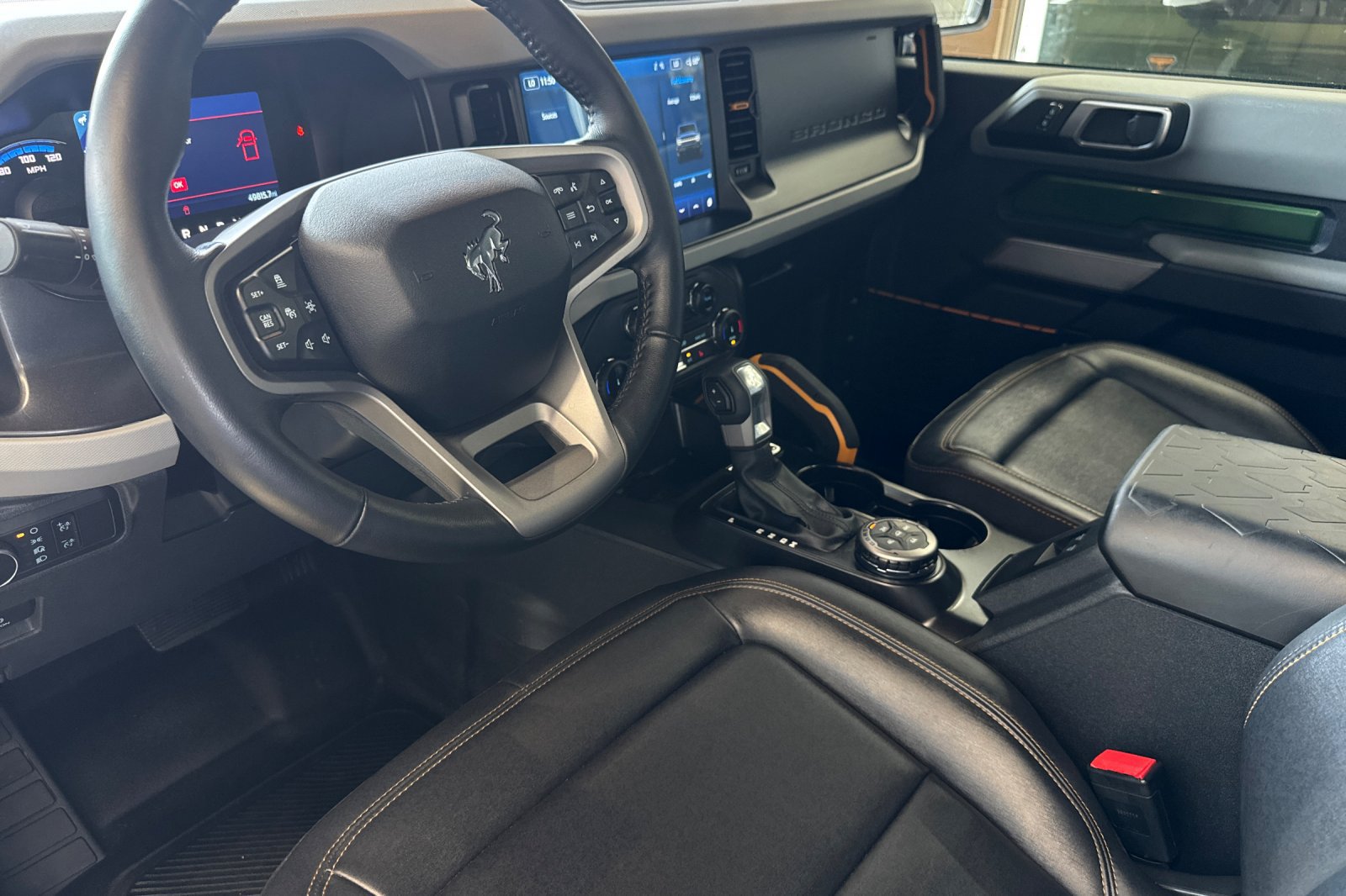 Used 2022 Ford Bronco Badlands AWD/4WD image 10