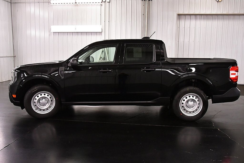 New 2025 Ford Maverick XL w/ Equipment Group 101A image 4