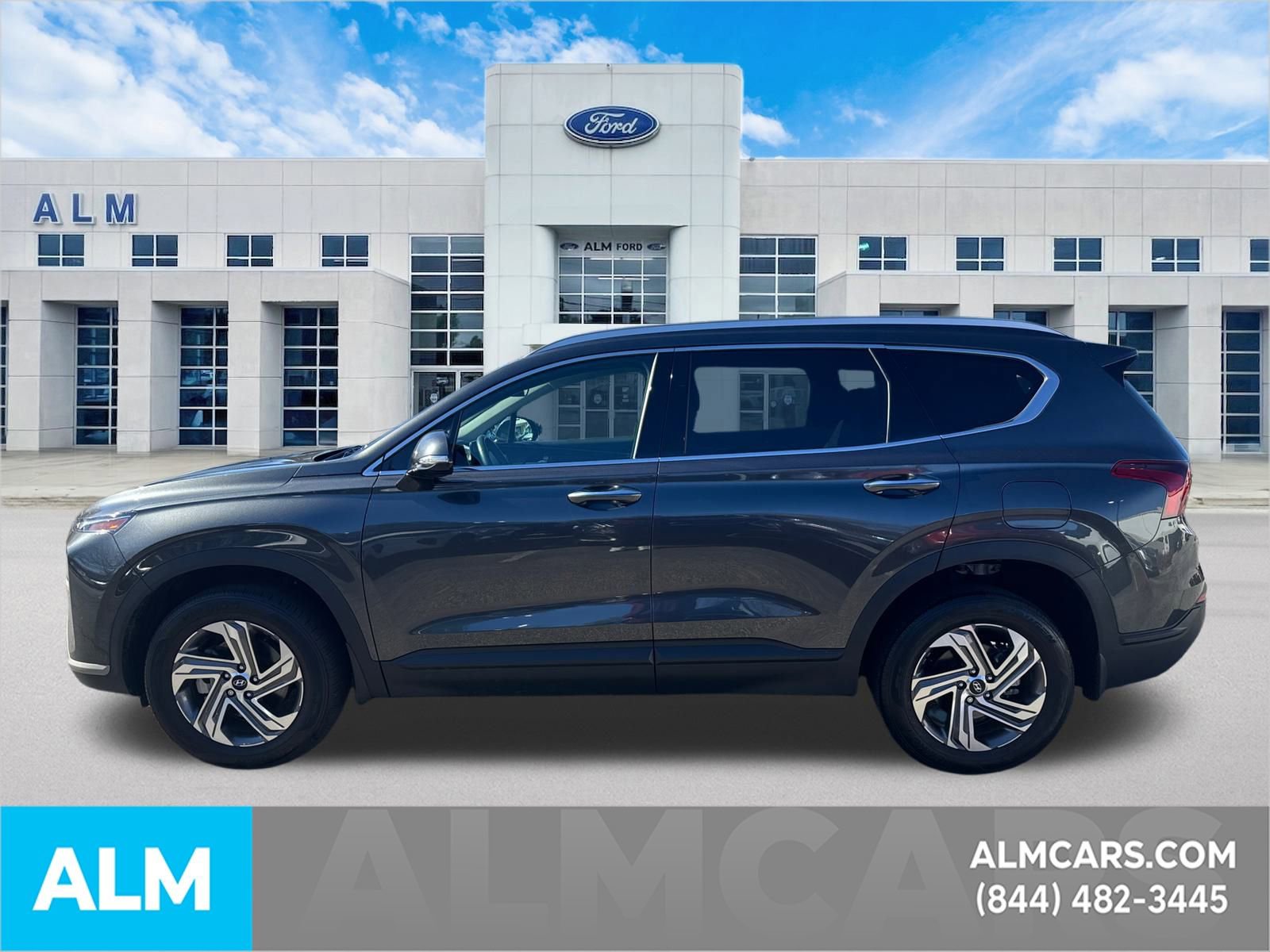 Used 2023 Hyundai Santa Fe SEL w/ Cargo Package image 10