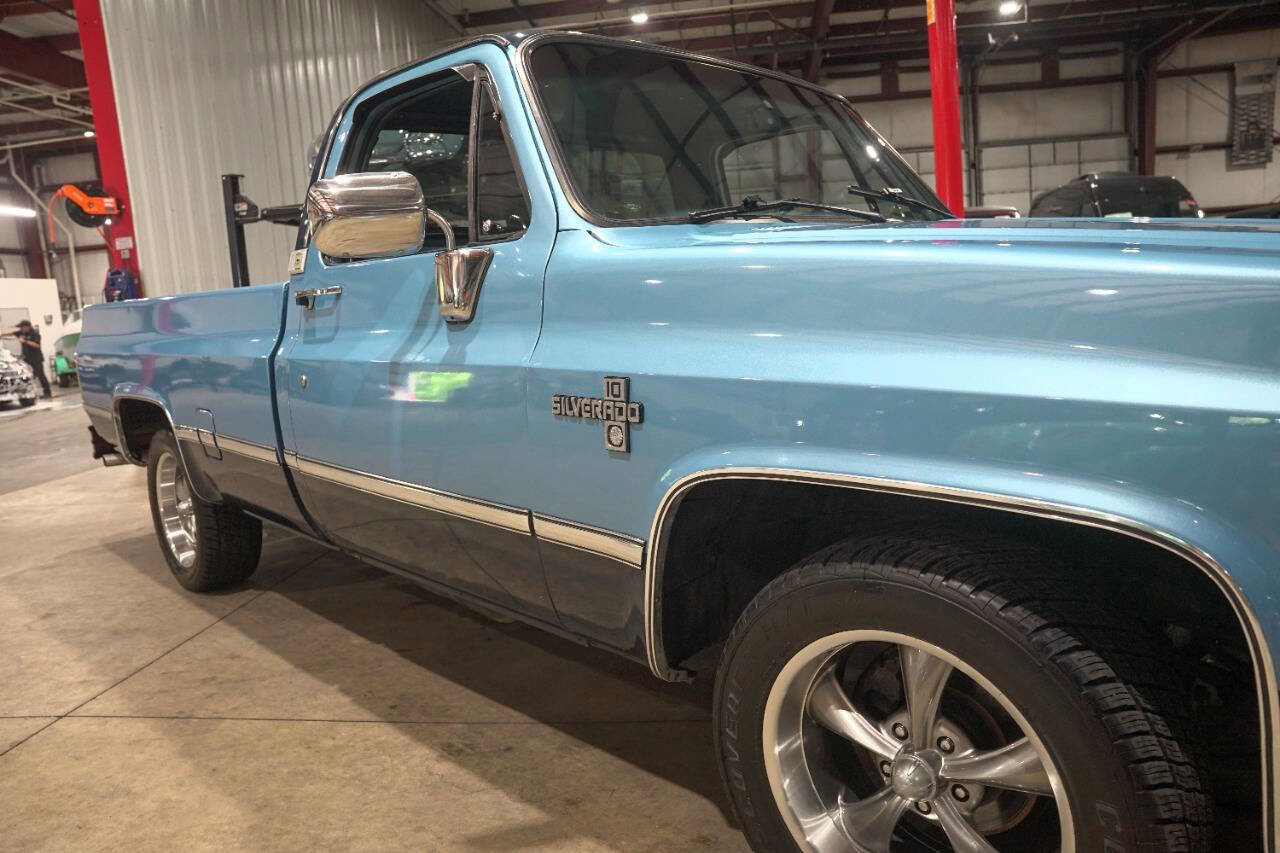 Used 1987 Chevrolet Silverado 1500 1500 RWD image 35