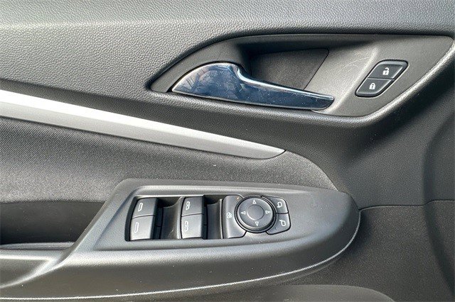 Certified 2022 Chevrolet Bolt EUV LT w/ Comfort Package image 12