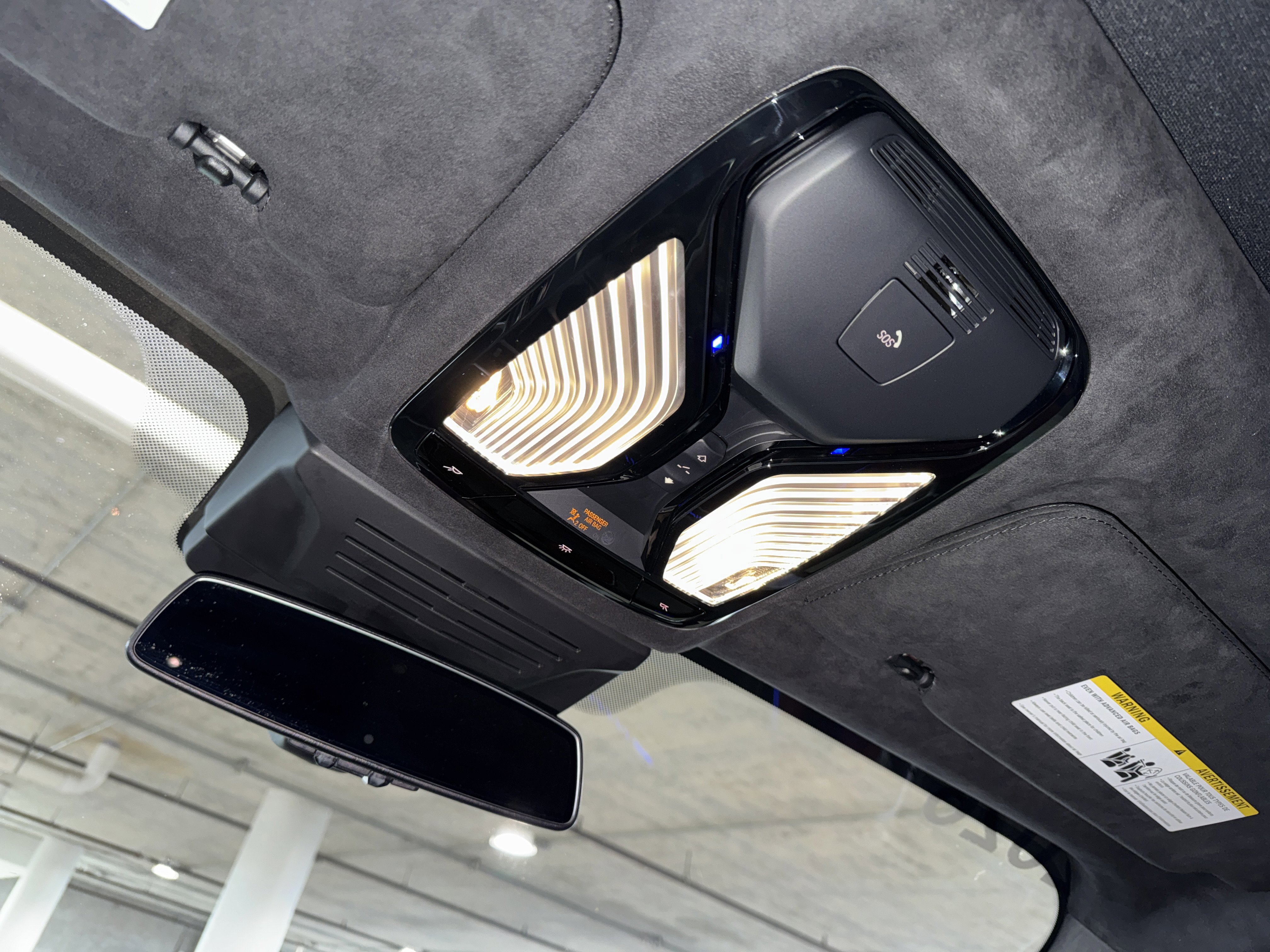 Used 2026 BMW X5 M Competition w/ Executive Package image 31