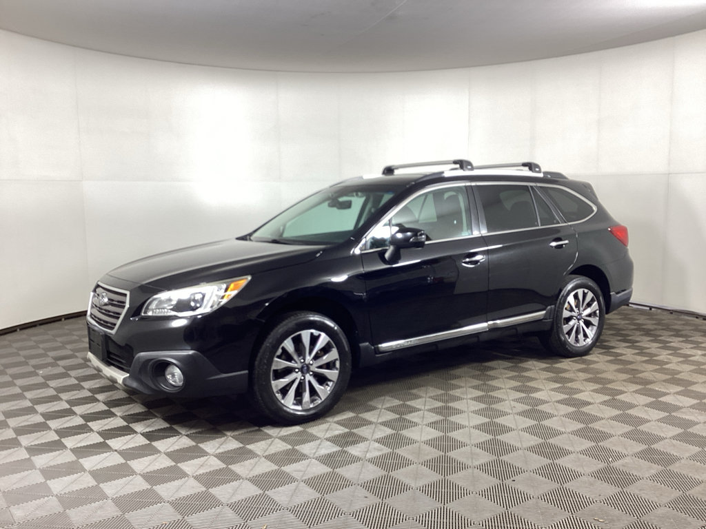 Used 2017 Subaru Outback 3.6R Touring AWD/4WD image 7