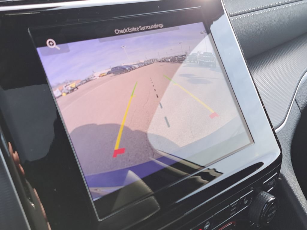 New 2025 Jeep Grand Cherokee L Altitude image 8