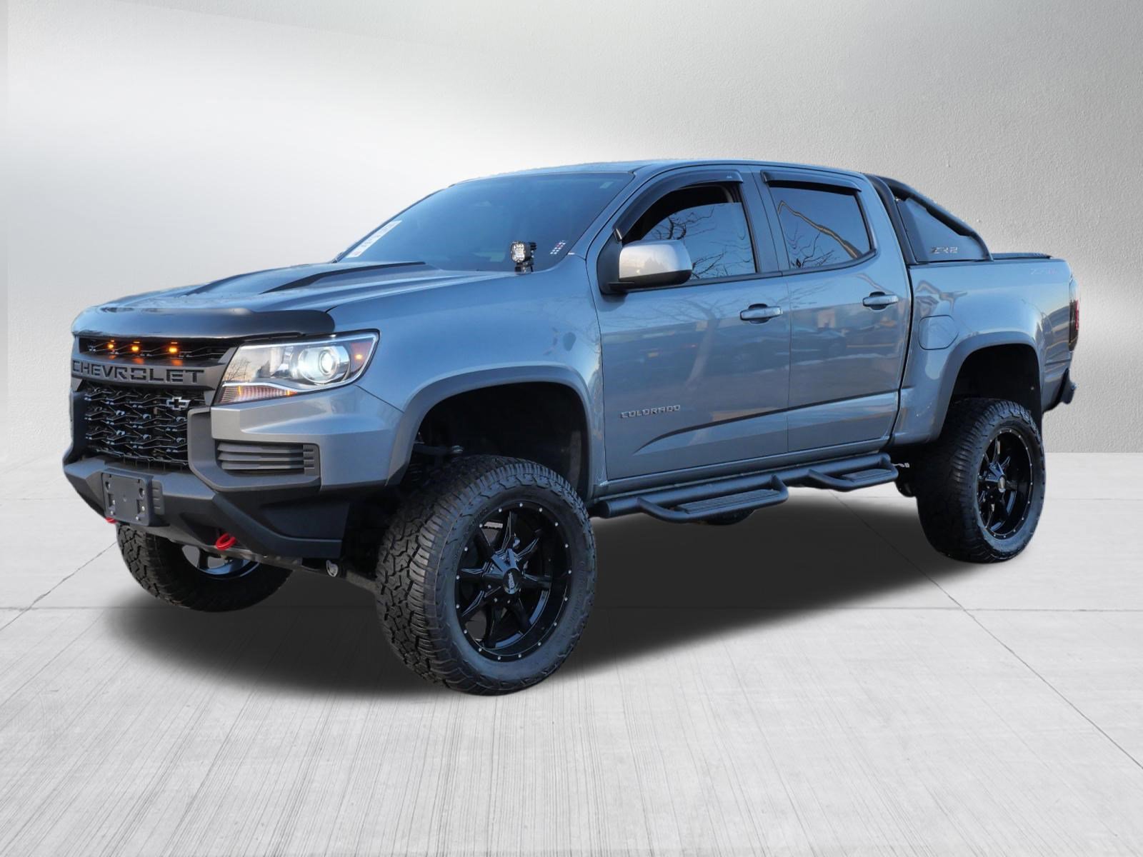 Used 2021 Chevrolet Colorado ZR2 w/ ZR2 Dusk Special Edition image 3