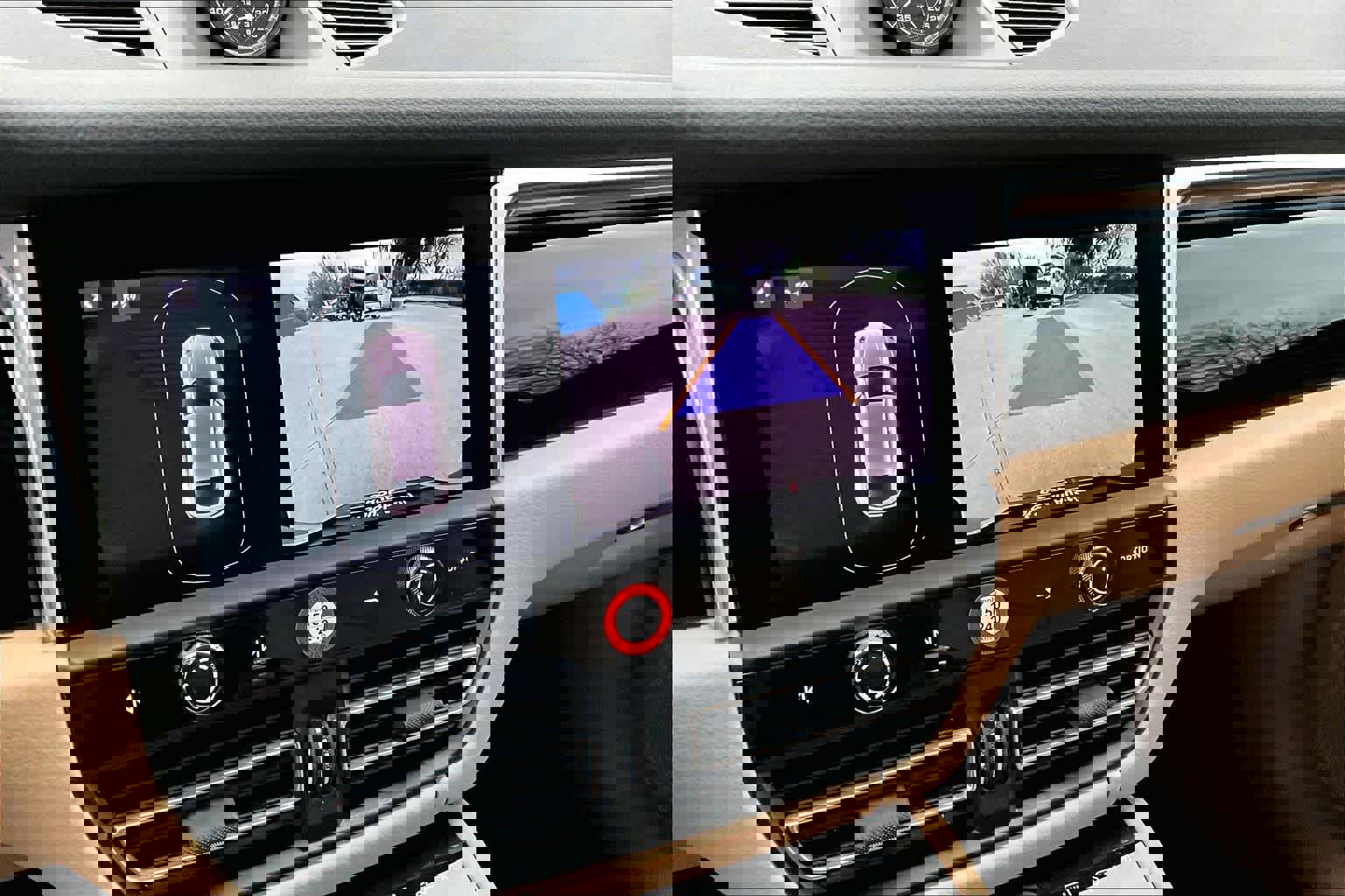 Used 2022 Porsche Macan image 28