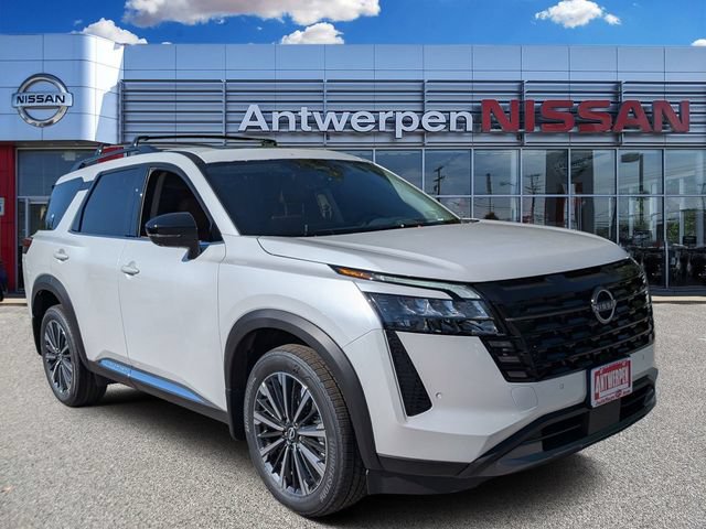 New 2026 Nissan Pathfinder Platinum w/ Cargo Package