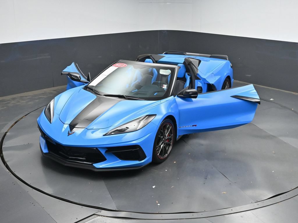 Used 2023 Chevrolet Corvette Stingray Premium Conv w/ Z51 Performance Package RWD image 45