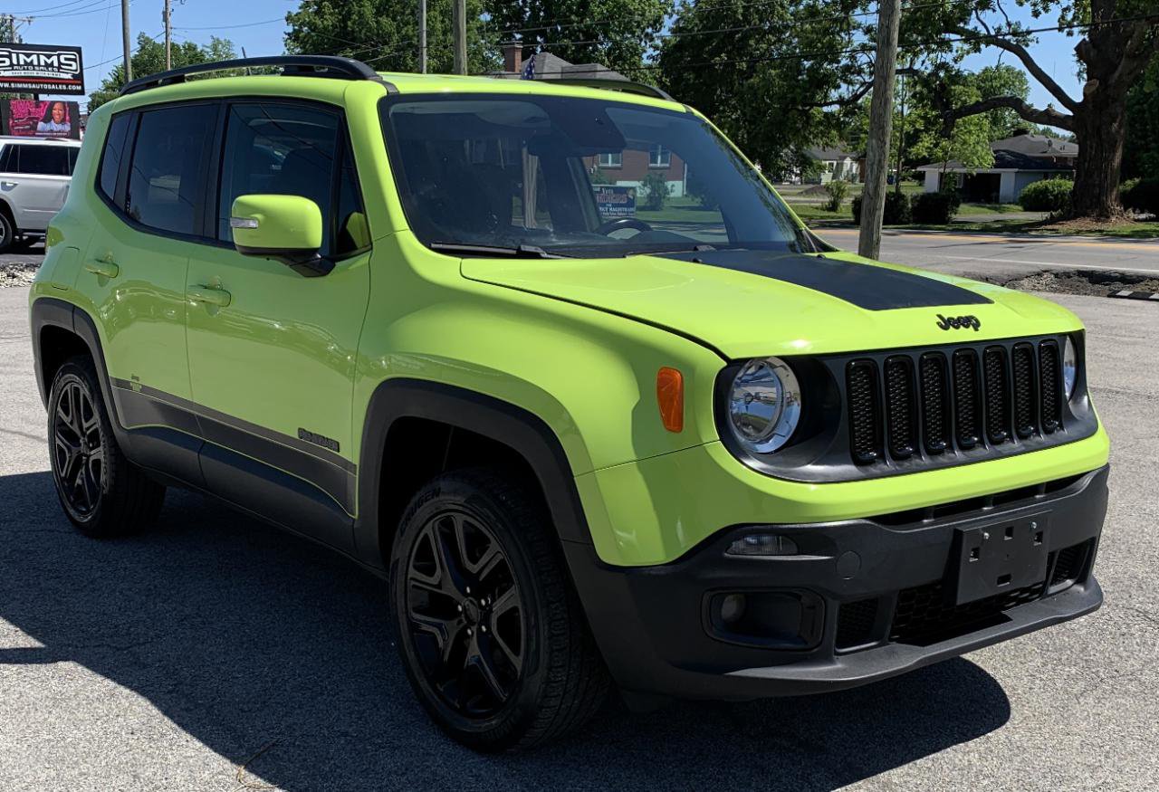 Used 2017 Jeep Renegade Altitude AWD/4WD image 7