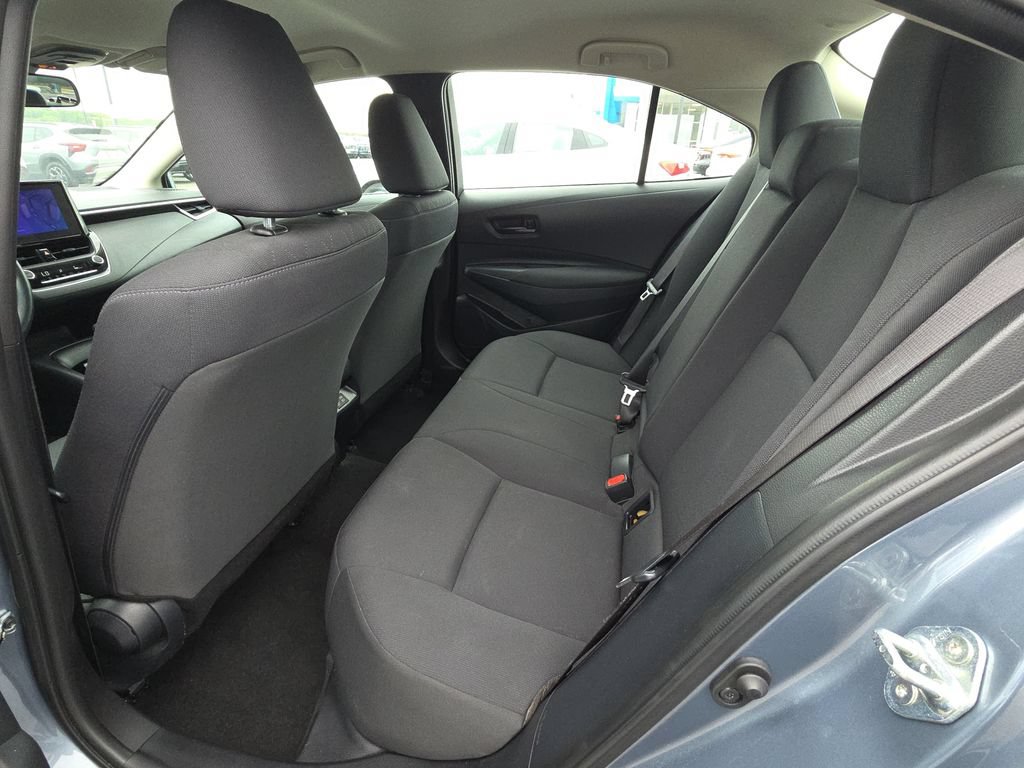 Used 2024 Toyota Corolla LE FWD image 28