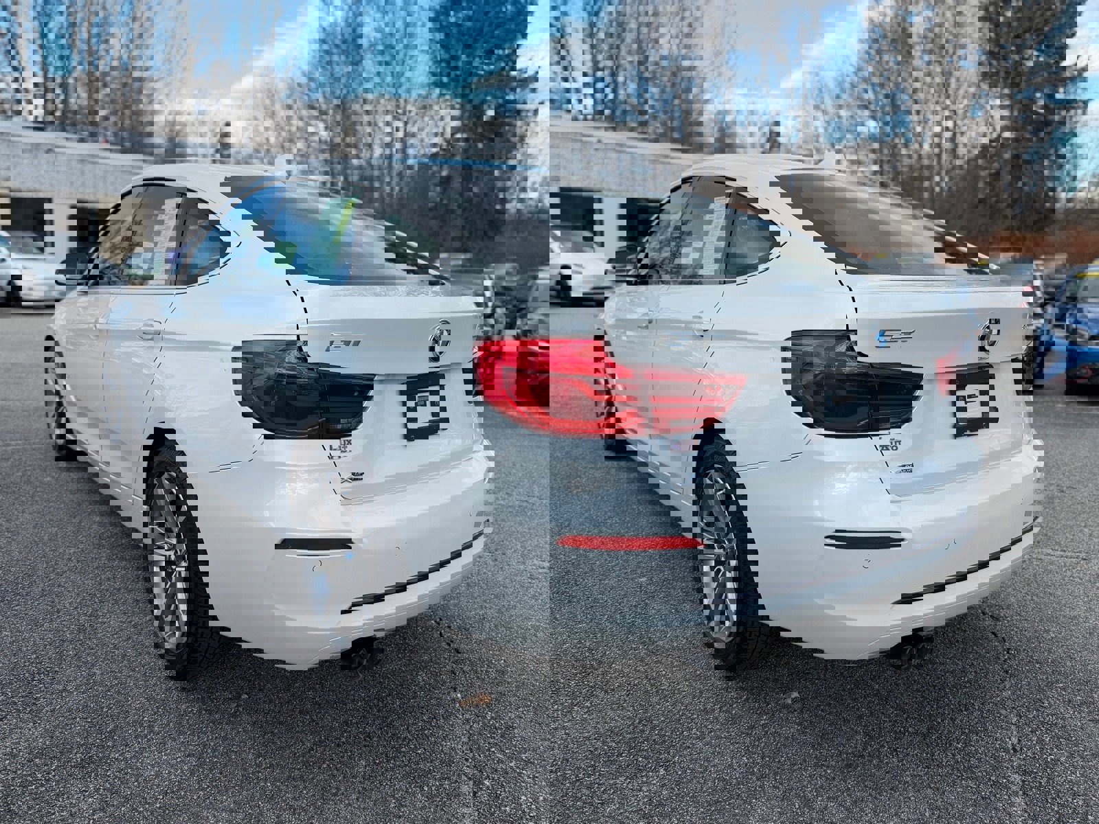 Used 2018 BMW 330i Gran Turismo xDrive 330 Gran Turismo i xDrive image 3