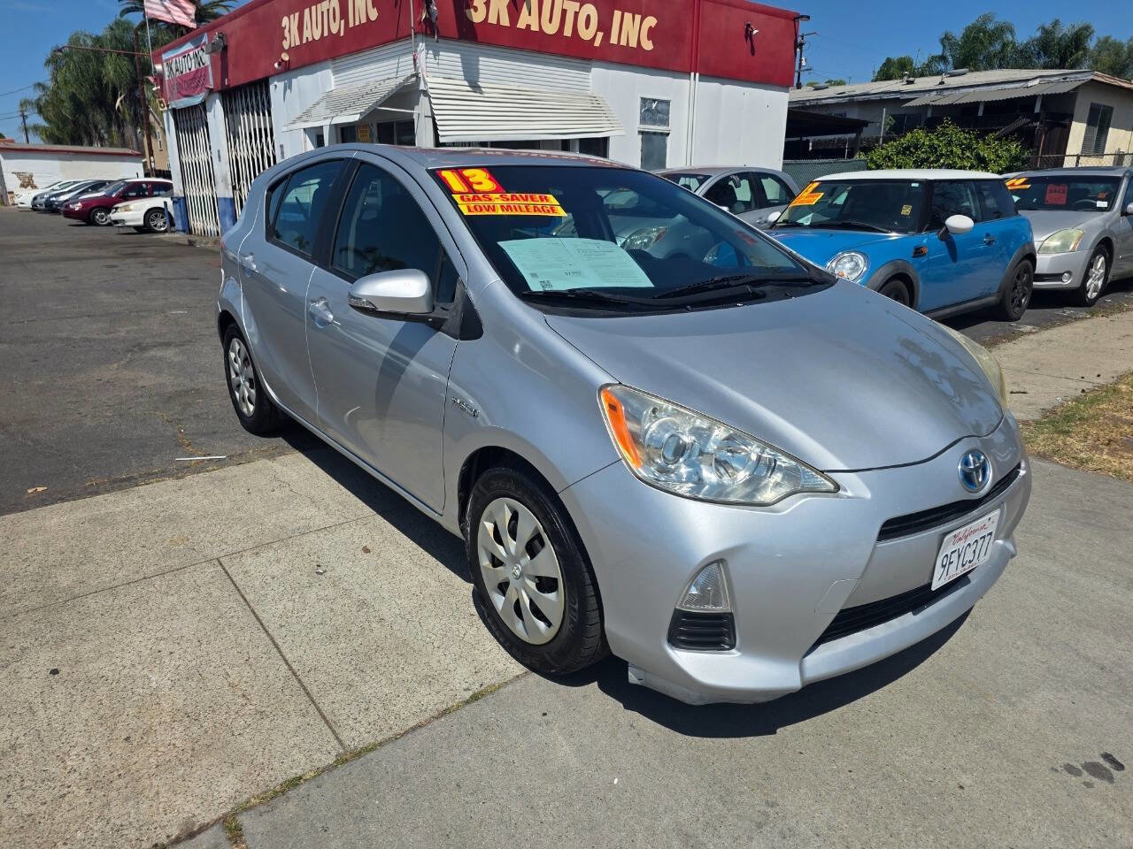 Used 2013 Toyota Prius C Two image 1