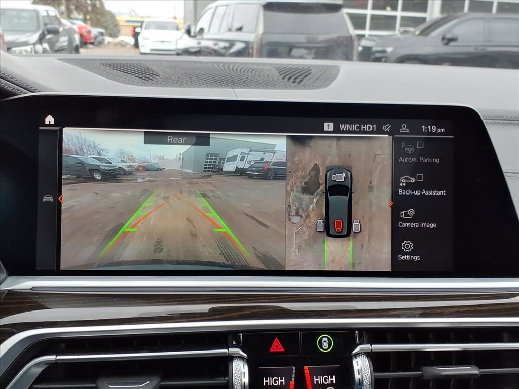 Used 2020 BMW X7 xDrive40i w/ Cold Weather Package AWD/4WD image 18