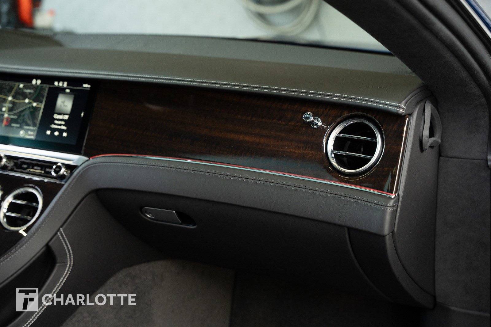 Used 2021 Bentley Continental GT image 36