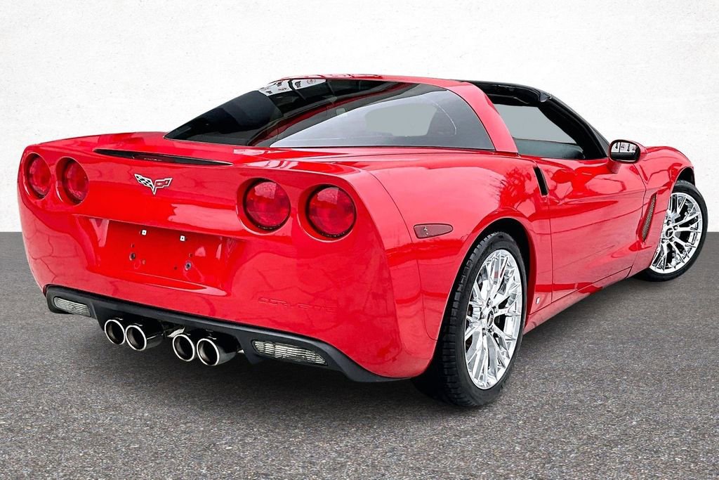 Used 2006 Chevrolet Corvette Coupe w/ Roof Package image 7
