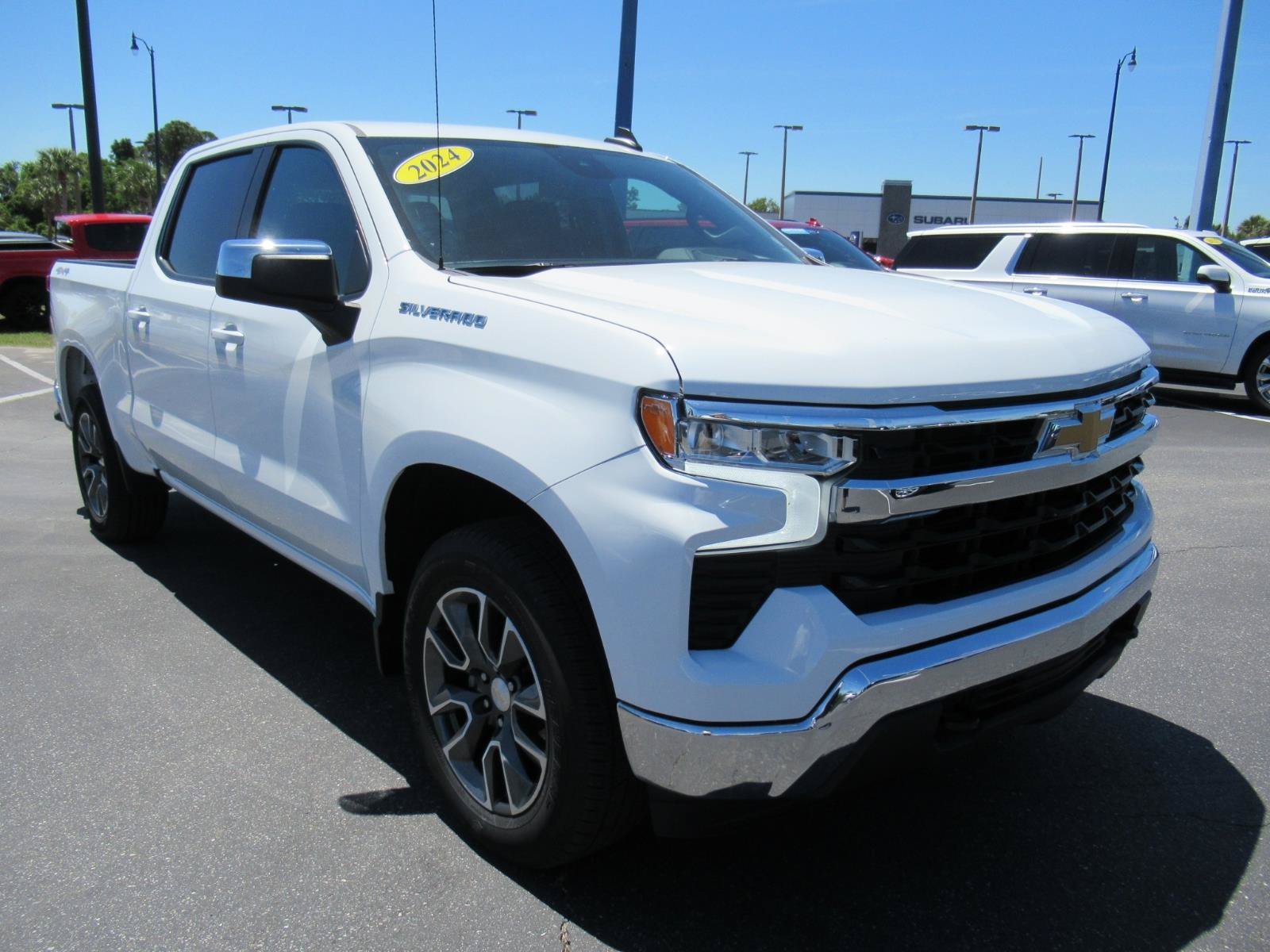 Certified 2024 Chevrolet Silverado 1500 LT AWD/4WD image 3
