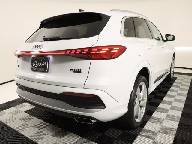 New 2026 Audi Q5 Premium Plus AWD/4WD image 5