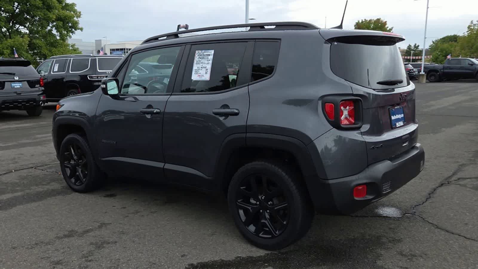 Certified 2023 Jeep Renegade Altitude w/ Sun/Sound Group AWD/4WD image 6