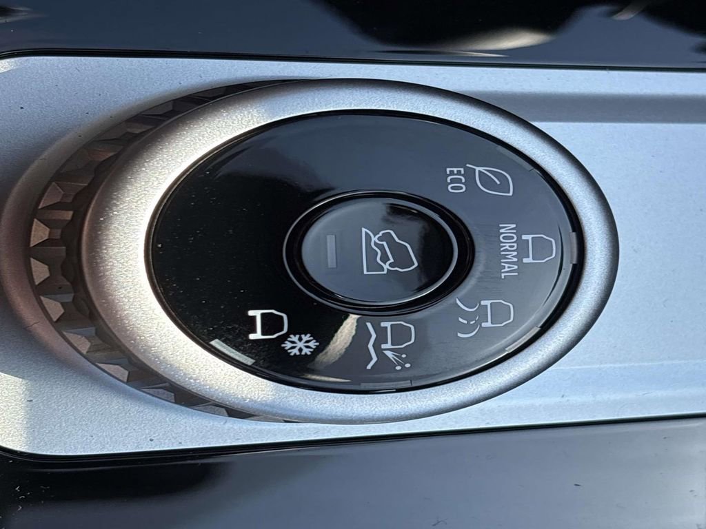 New 2026 Mitsubishi Outlander SEL image 26