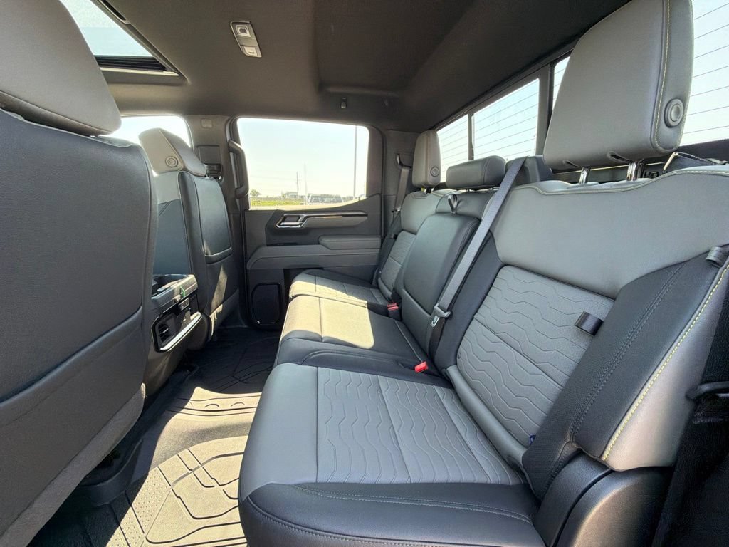 New 2026 Chevrolet Silverado 1500 ZR2 w/ Dark Appearance Package AWD/4WD image 17