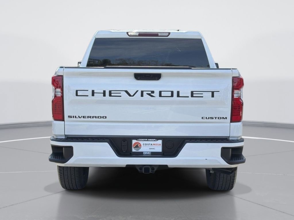Used 2023 Chevrolet Silverado 1500 Custom w/ LPO, Dark Essentials Package image 4