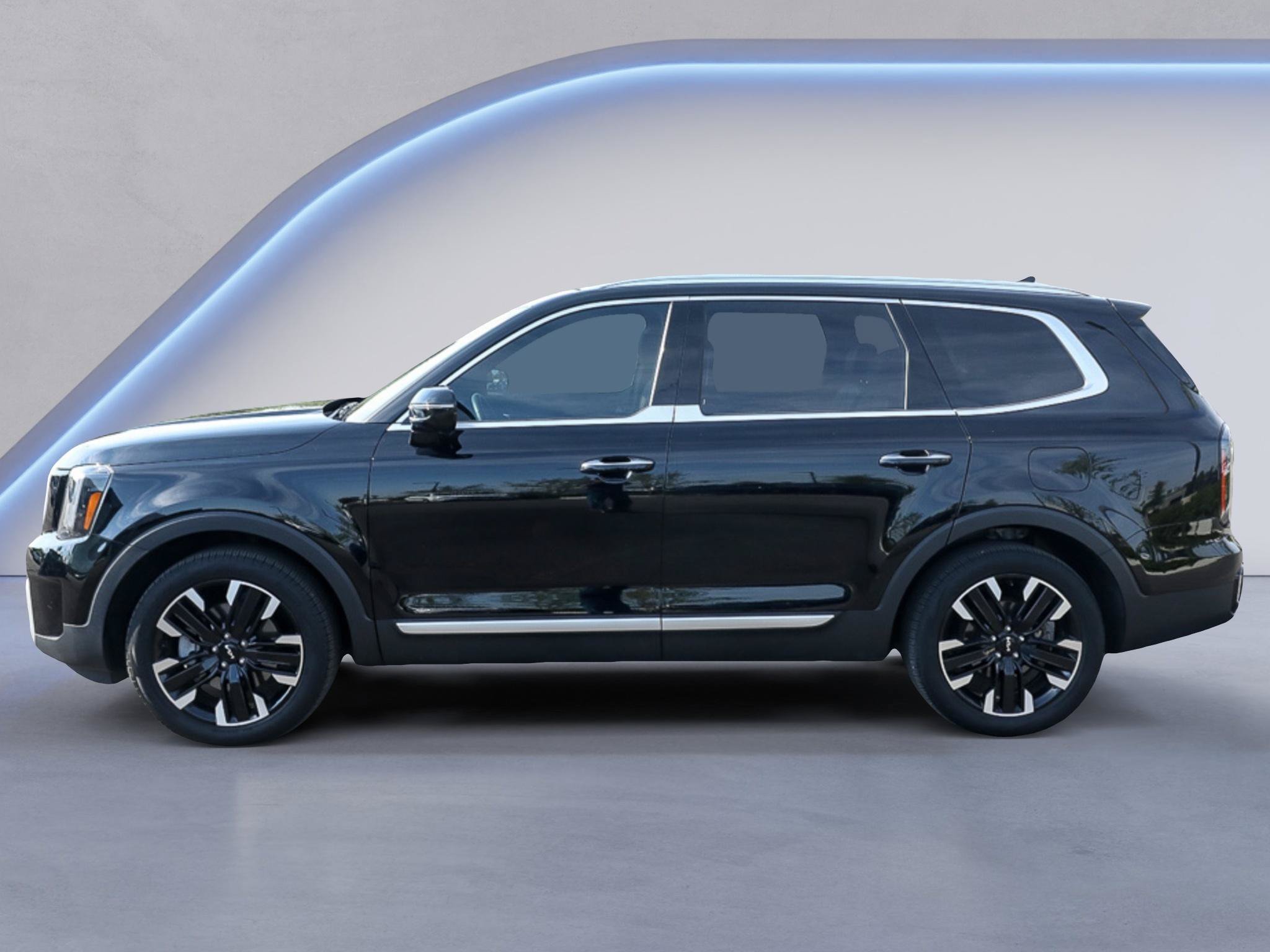 Certified 2024 Kia Telluride SX FWD image 3