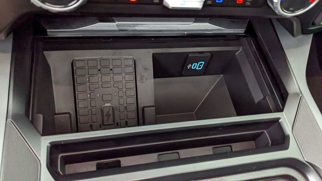 New 2026 Ford F350 Lariat w/ Lariat Premium Package image 31