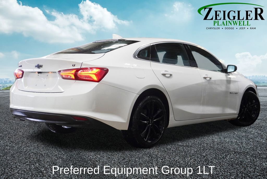 Used 2024 Chevrolet Malibu LT w/ Sport Edition image 3