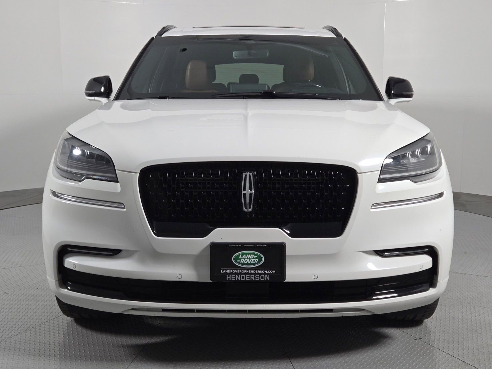 Used 2023 Lincoln Aviator Reserve w/ Equipment Group 201A image 8