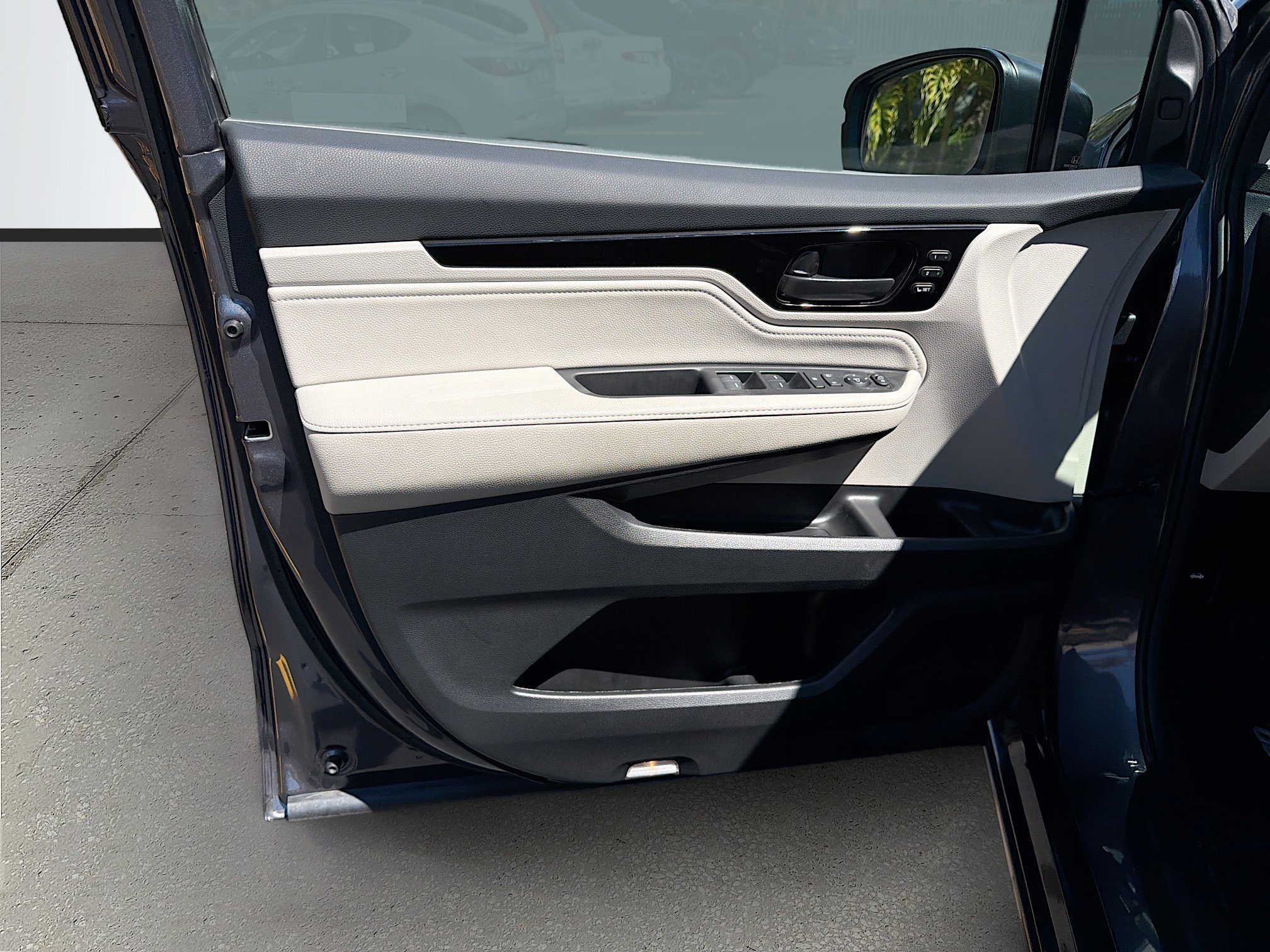 Used 2025 Honda Odyssey Touring image 24