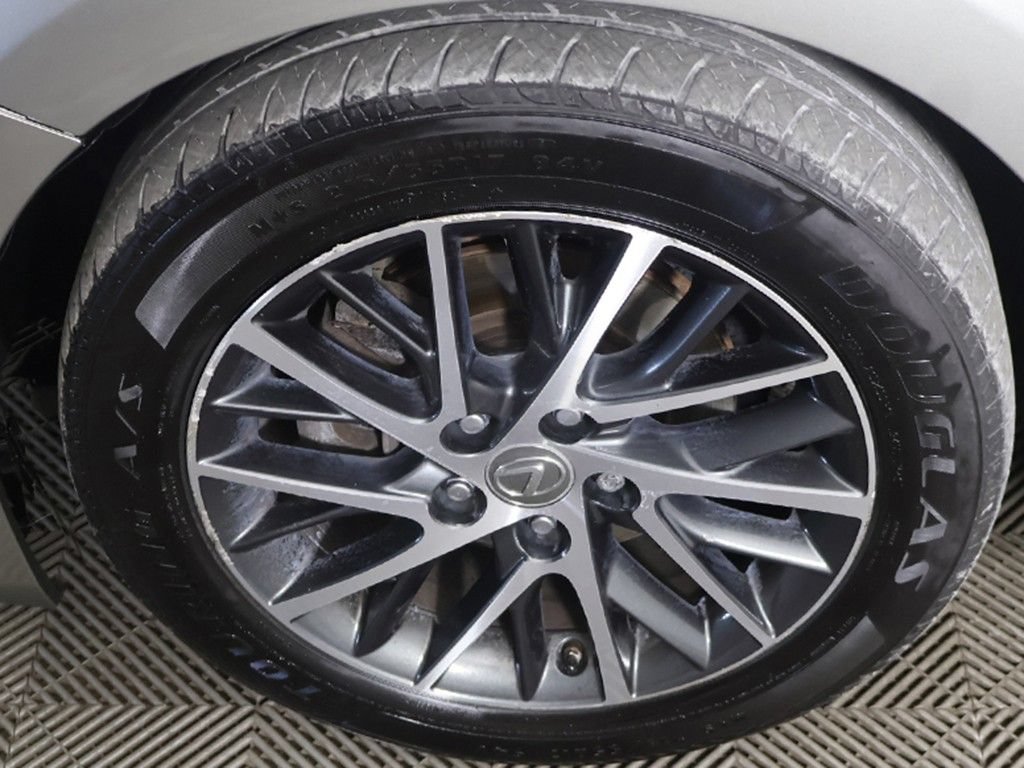 Used 2017 Lexus ES 350 w/ Luxury Package FWD image 21