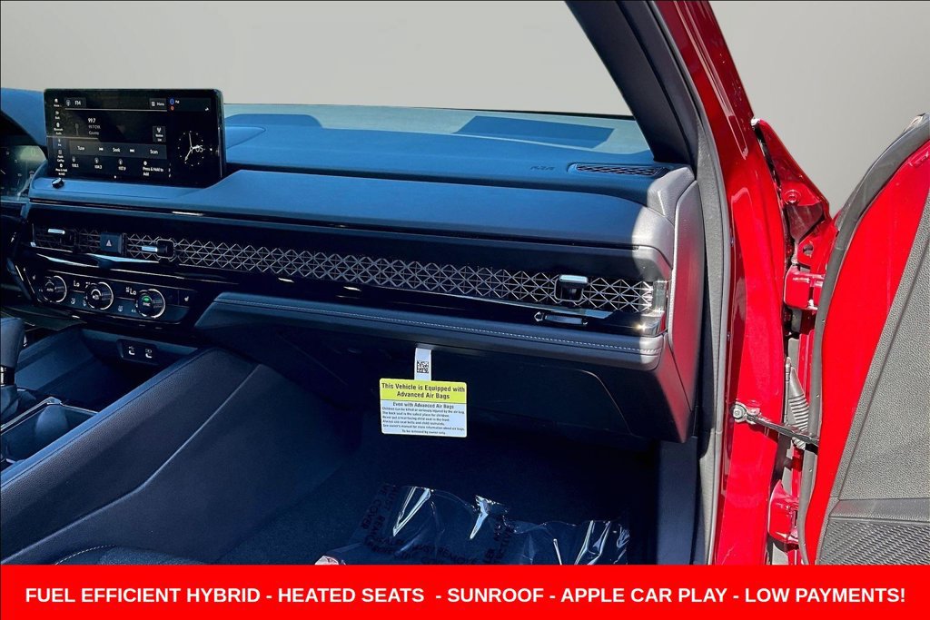 Used 2025 Honda Accord Sport image 31