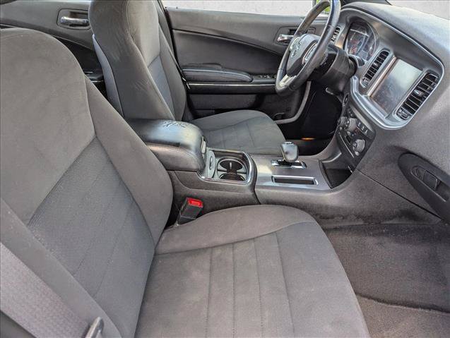 Used 2014 Dodge Charger SXT RWD image 25