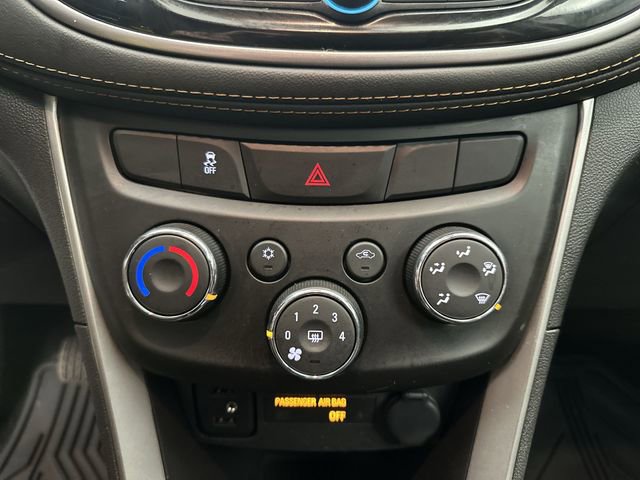 Used 2021 Chevrolet Trax LS w/ Tint and Cruise Package image 20